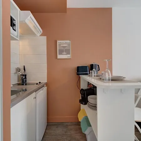 L'escale - Hyper Centre - 100 M Gare Apartment